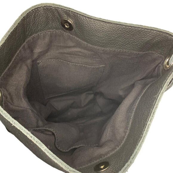 M.I.L.A. JACKIE Cross Body Bag - Picture 6 of 8